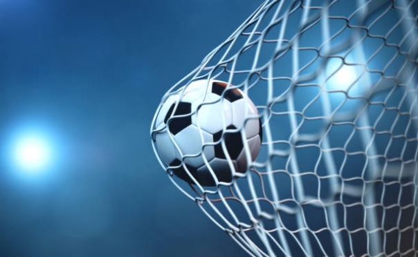 Fussball im Tornetz, Nahaufnahme
